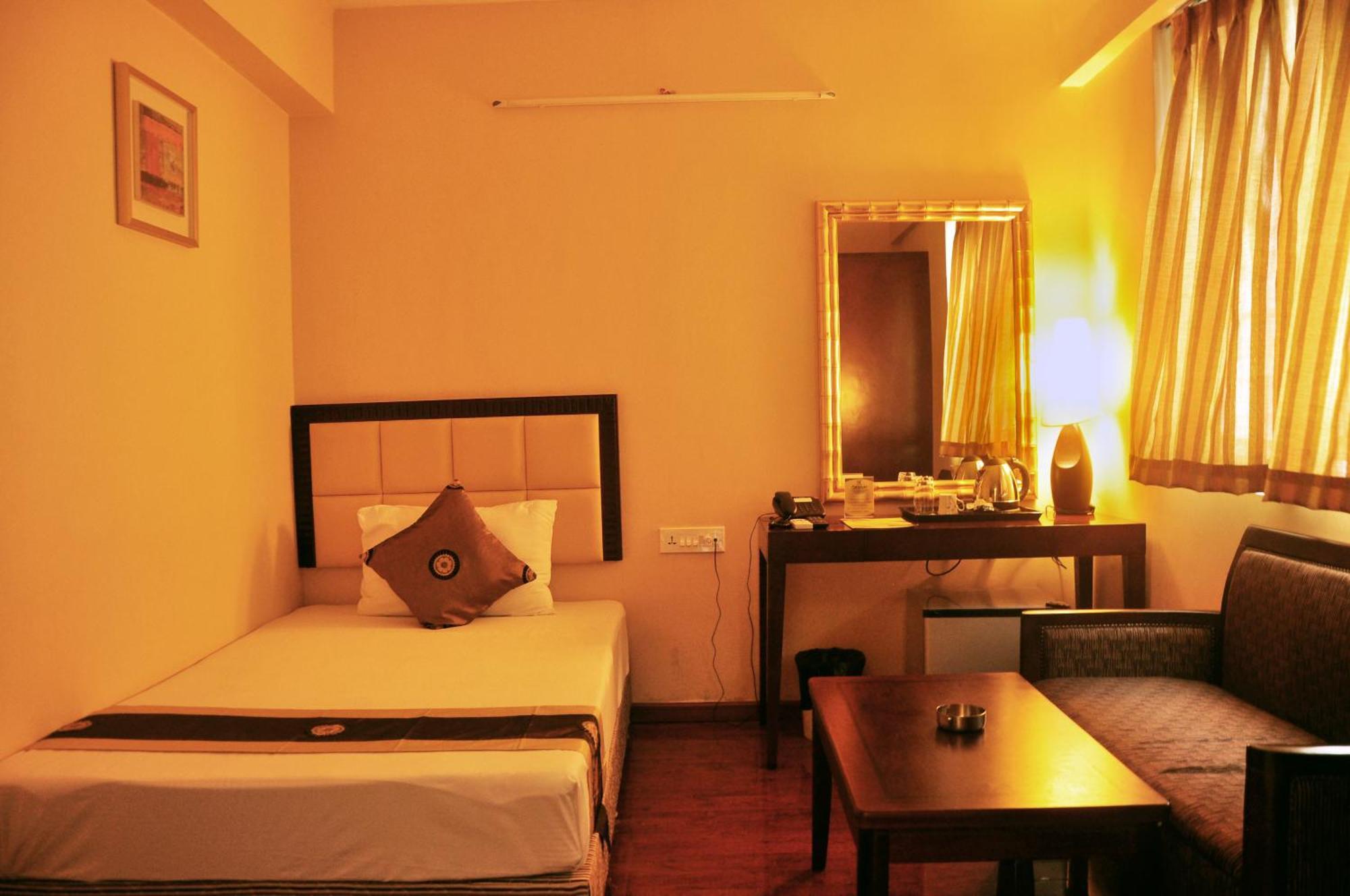 Astoria Hotel Καλκούτα Εξωτερικό φωτογραφία