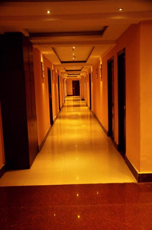 Astoria Hotel Καλκούτα Εξωτερικό φωτογραφία