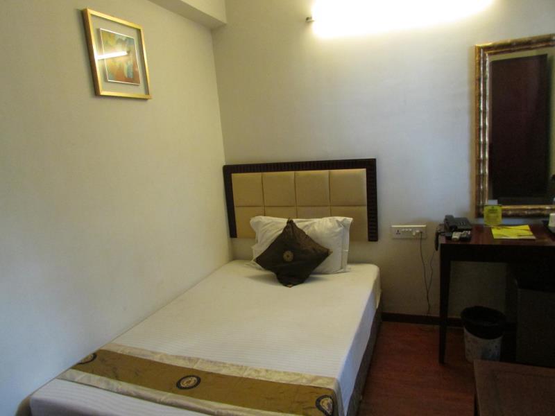Astoria Hotel Καλκούτα Εξωτερικό φωτογραφία