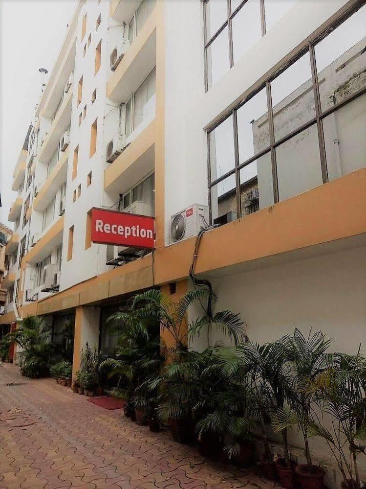 Astoria Hotel Καλκούτα Εξωτερικό φωτογραφία